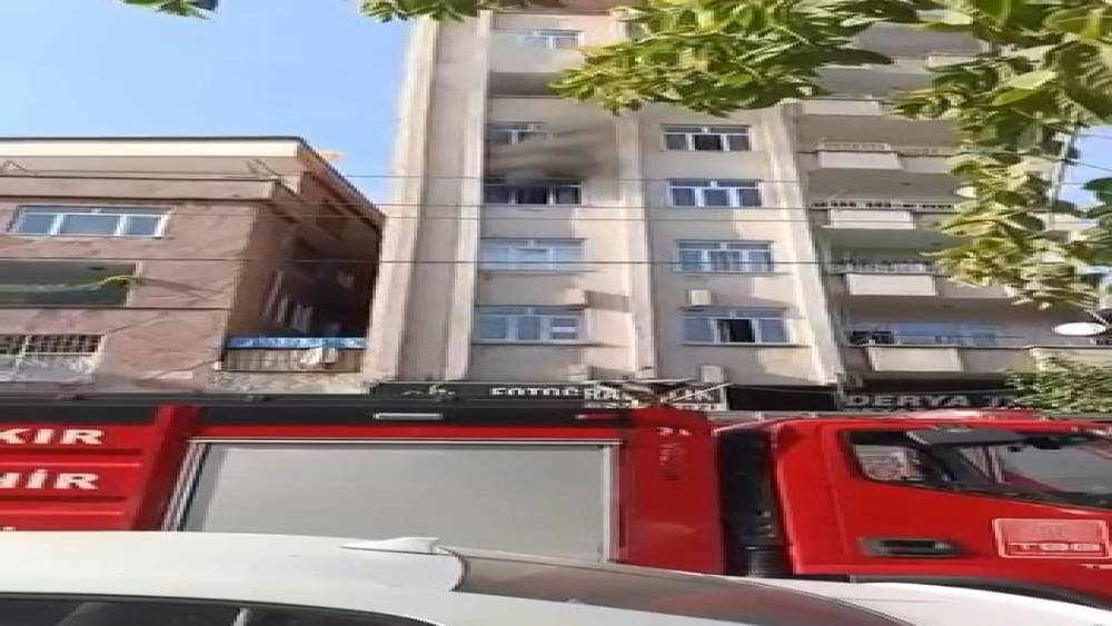 Diyarbakır&rsquo;da korkutan yangın
