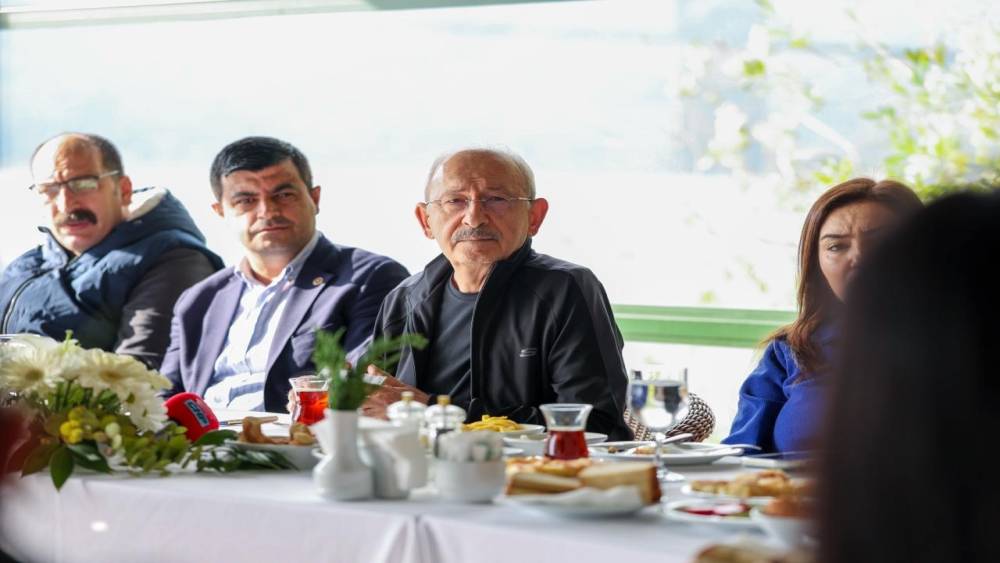 CHP Genel Başkanı Kılı&ccedil;daroğlu: "Benim &ouml;m&uuml;r boyu CHP genel başkanlığı yapacağım diye bir iddiam hi&ccedil; olmadı"
