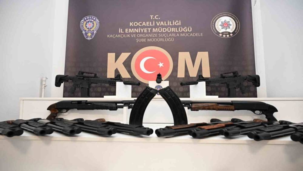 Kocaeli&rsquo;de 25 yivsiz av t&uuml;feği ele ge&ccedil;irildi
