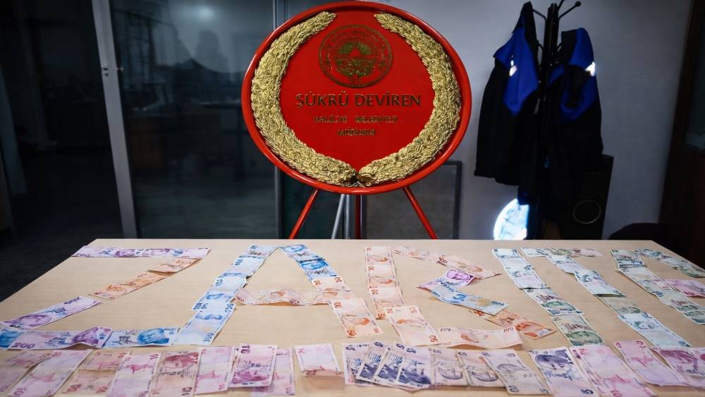 "Ameliyat olacağız" yalanıyla dilencilik yaptılar
