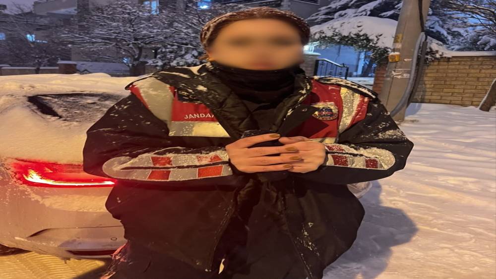 Gaziantep&rsquo;te sahte kadın jandarma yakalandı
