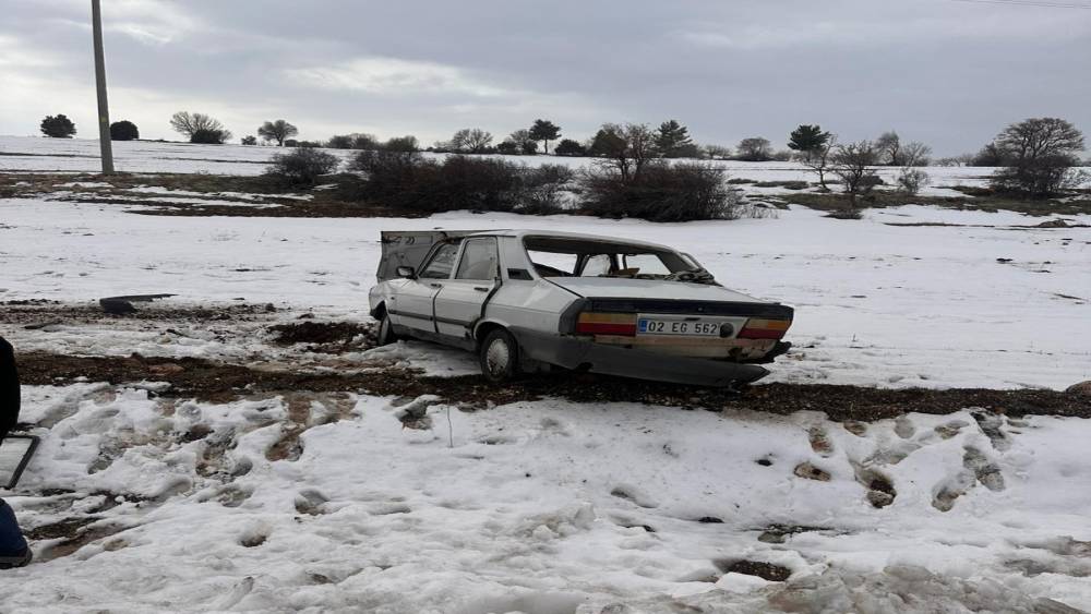 K&ouml;y korucusu kazada yaralandı
