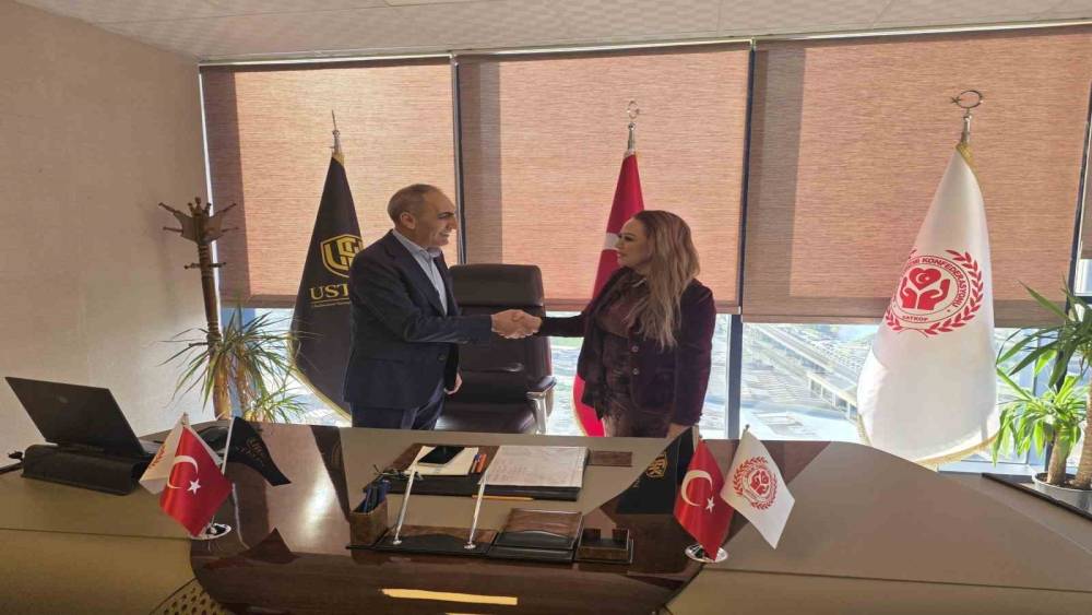 Satkof ve Ustkon İzmir İl Başkanlığı ofisi y&ouml;netim buluşması ger&ccedil;ekleştirildi
