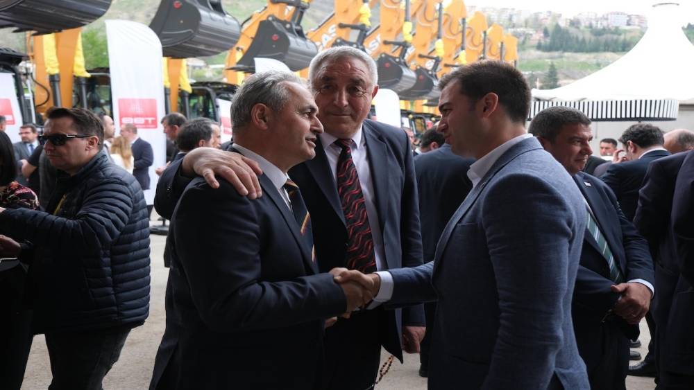 T&uuml;rkiye Belediyeler Birliği&rsquo;nden hizmet aracı desteği
