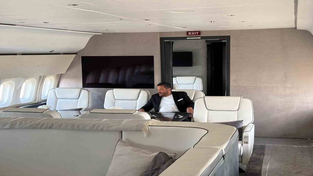 T&uuml;rk iş insanı Uğur Akkuş Boeing Business Jet aldığını duyurdu
