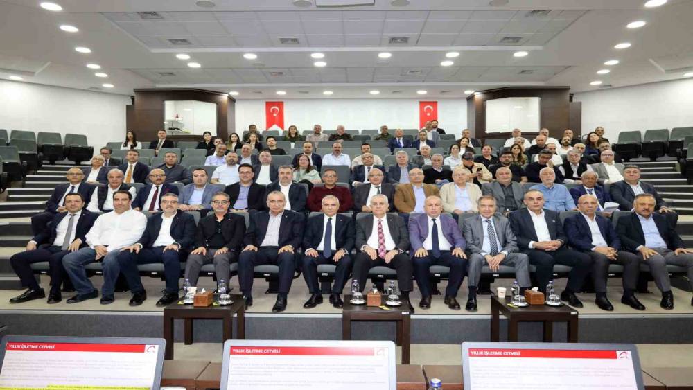 Başkan Kıvan&ccedil;: "Zorlu k&uuml;resel şartlara rağmen ihracatımızı artırmaya devam ediyoruz"
