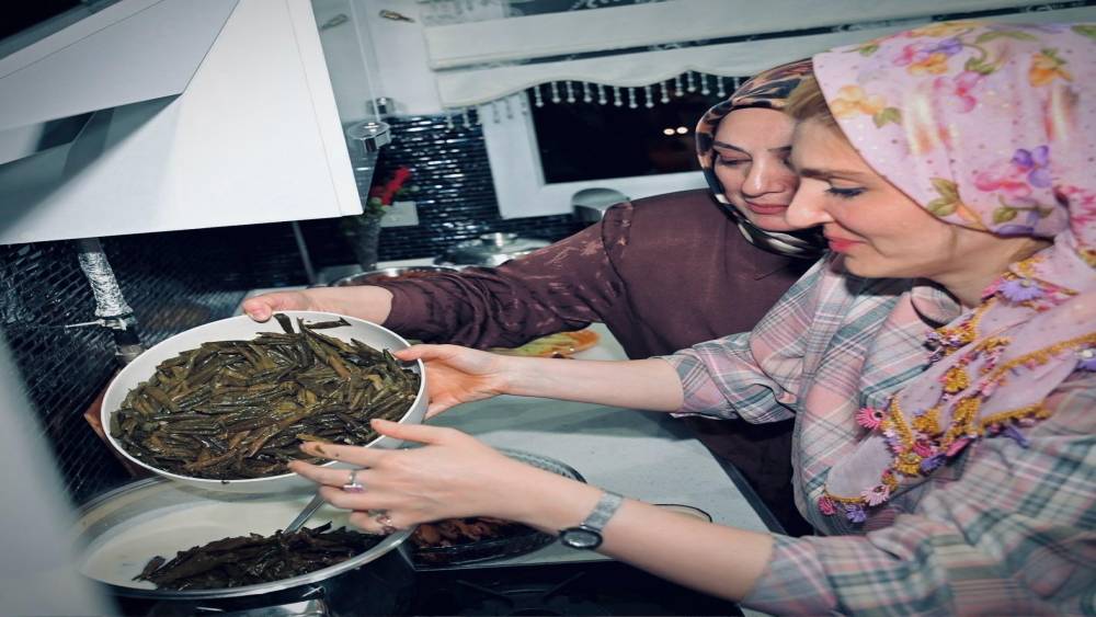 Malatya&rsquo;da geleneksel sofralardan g&uuml;&ccedil;l&uuml; aile birlikteliğine

