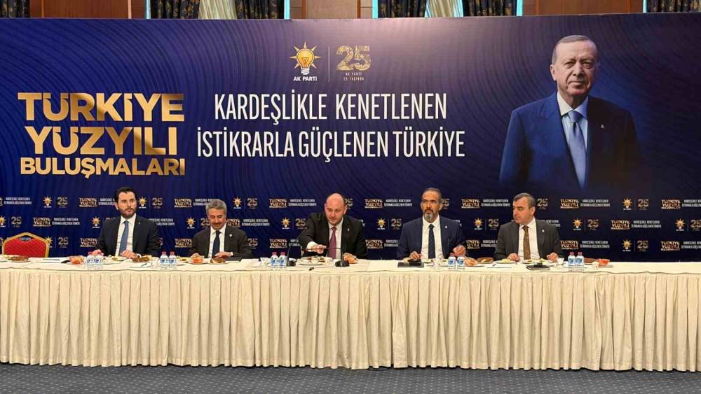 AK Parti Genel Başkan Yardımcısı B&uuml;y&uuml;kg&uuml;m&uuml;ş: "Bizim g&uuml;ndemimizde erken se&ccedil;im değil, milletimize daha fazla hizmet etmek var"