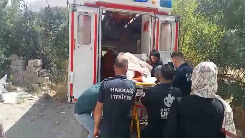 140 kiloluk hasta i&ccedil;in itfaiye ekipleri seferber oldu
