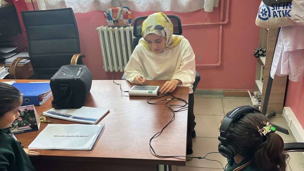 Şırnak&rsquo;ta &ouml;ğrencilerin işitme sağlığı i&ccedil;in okullarda tarama başlatıldı
