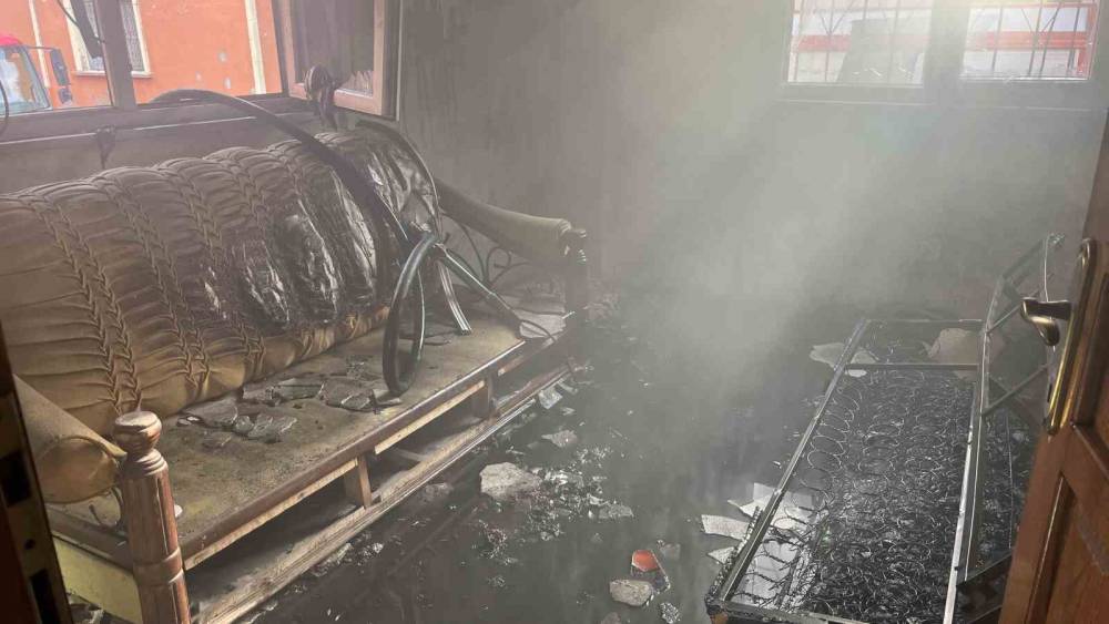 Ordu’da metruk evde yangın
