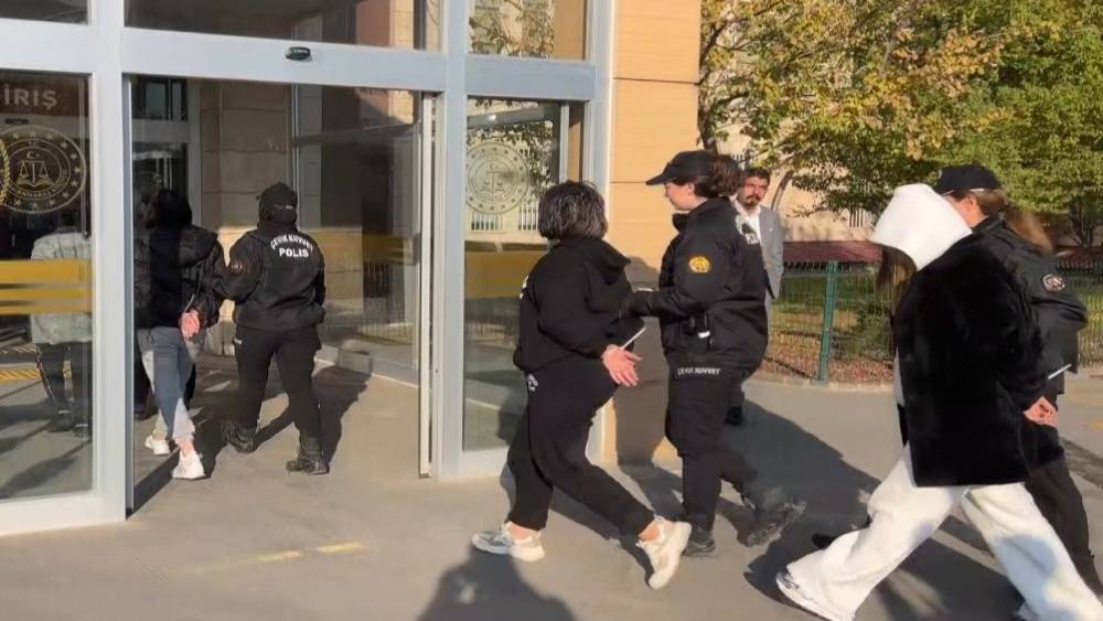 8,5 milyar hacimli dolandırıcılık ve bahis operasyonuna 15 tutuklama
