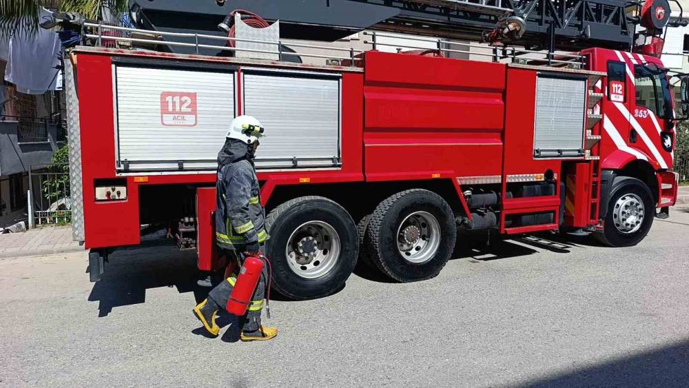 Manavgat&rsquo;ta baca yangını s&ouml;nd&uuml;r&uuml;ld&uuml;
