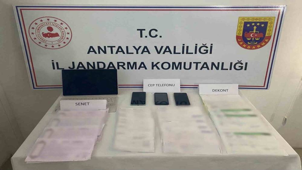Kaş&rsquo;ta tefecilik operasyonu: 4 ş&uuml;pheliye adli işlem
