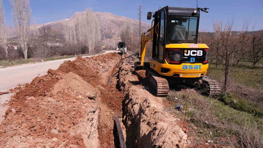 ASAT&rsquo;tan Elmalı&rsquo;da asfalt &ouml;ncesi altyapı yatırımı
