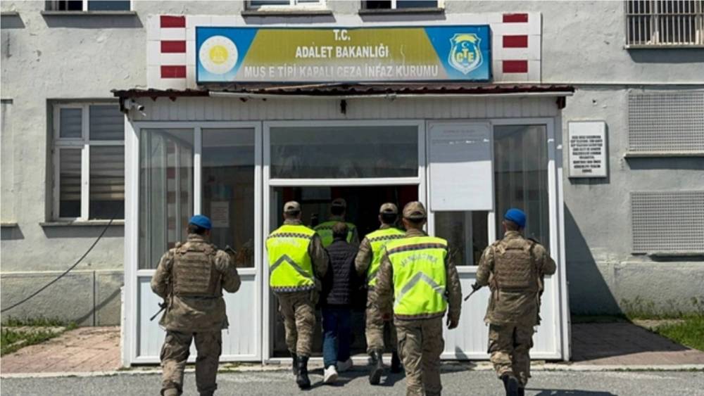 30 yıl hapis cezası bulunan şahıs Muş&rsquo;ta yakalandı
