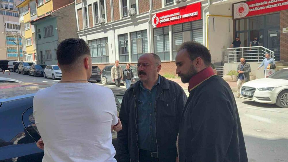 Akran zorbalığı davasında tahliye kararı tartışma &ccedil;ıkardı

