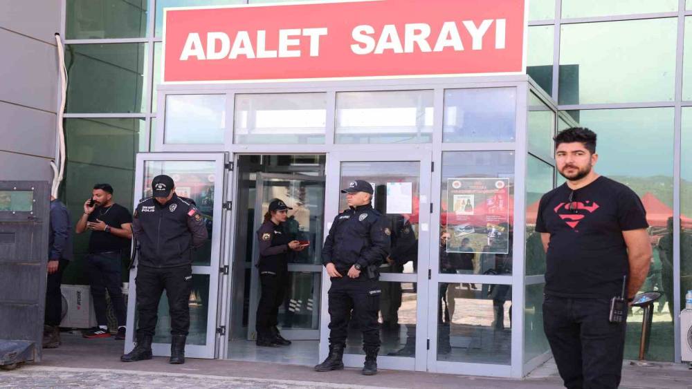Tunceli&rsquo;de 2 kişinin hayatını kaybettiği kavgaya ilişkin davada sanığa iki kez m&uuml;ebbet hapis
