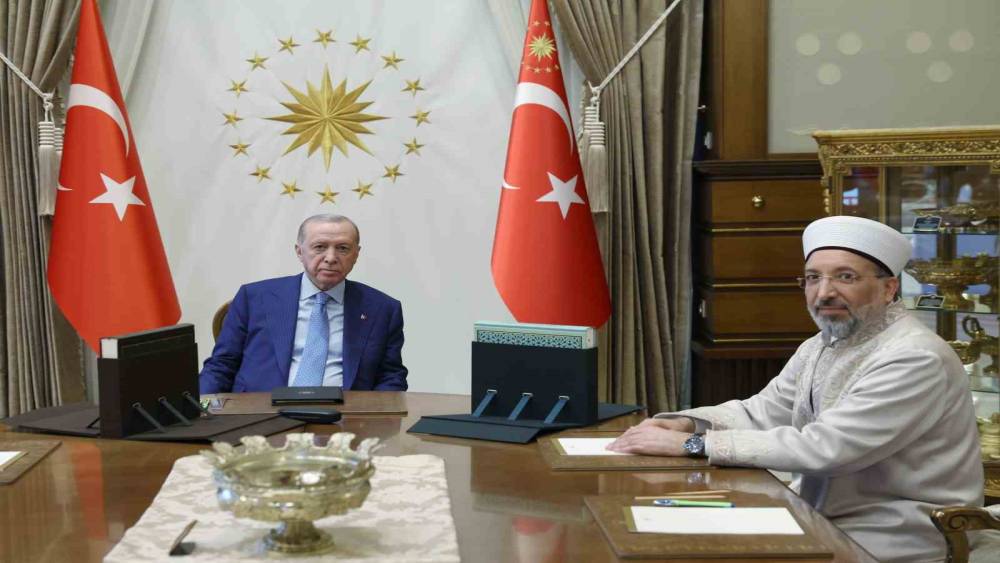 Cumhurbaşkanı Erdoğan, T&uuml;rkiye Diyanet Vakfına kurban bağışında bulundu
