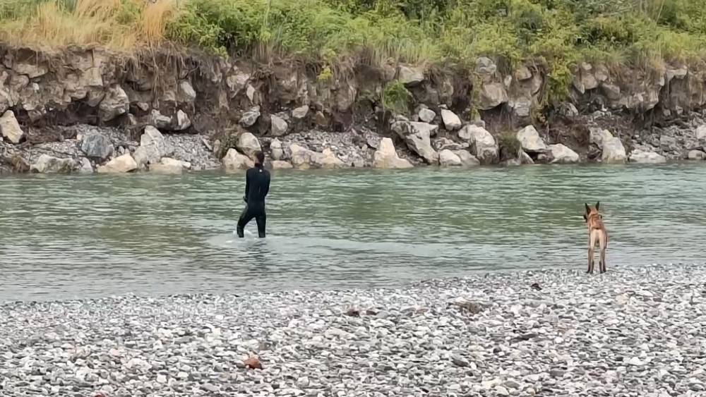 Kelkit Irmağı&rsquo;nda kaybolan gen&ccedil; i&ccedil;in arama &ccedil;alışmaları yeniden başladı
