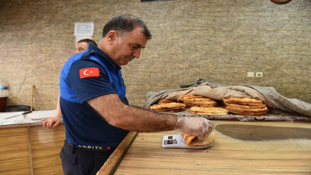 Siverek&rsquo;te fırınlara y&ouml;nelik denetimlerde 5 işletmeye cezai işlem uygulandı
