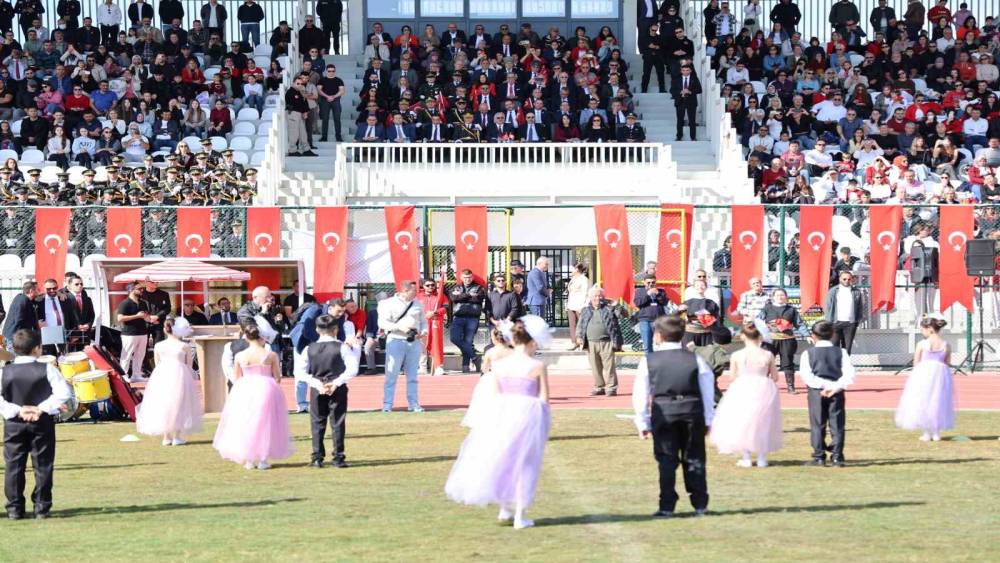 S&ouml;ke&rsquo;de Cumhuriyet Bayramı b&uuml;y&uuml;k coşkuyla kutlandı
