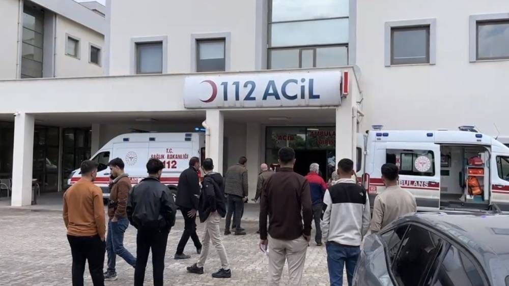 Su dolu asans&ouml;r &ccedil;ukuruna d&uuml;şen &ccedil;ocuk hayatını kaybetti

