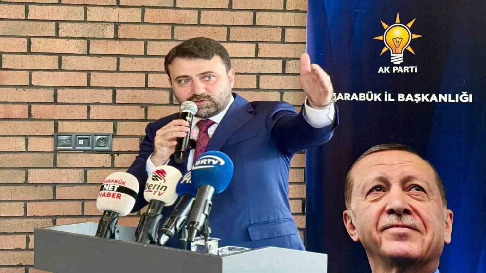 Milletvekili Şahin: "En b&uuml;y&uuml;k g&uuml;c&uuml;m&uuml;z kardeşliğimiz ve meseleleri suhuletle &ccedil;&ouml;zebilme irademizdir"
