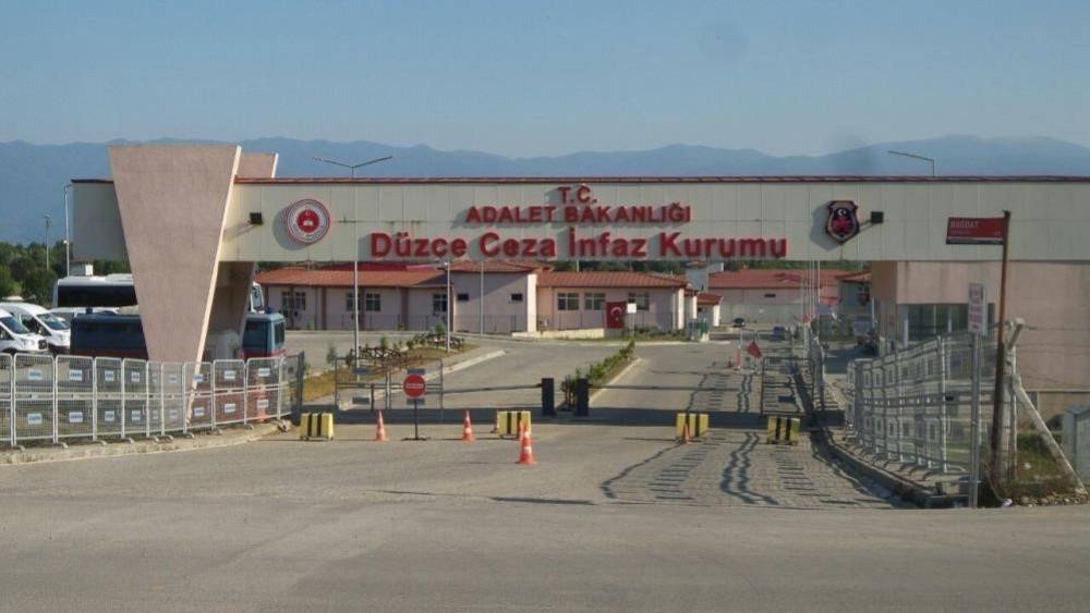 D&uuml;zce&rsquo;de aranan 58 kişi yakalandı 25&rsquo;i tutuklandı
