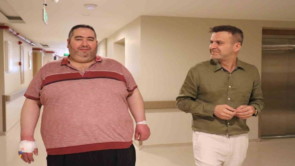 Obeziteyle m&uuml;cadele eden hasta sağlığına kavuşmak i&ccedil;in Kahramanmaraş&rsquo;tan Denizli&rsquo;ye geldi
