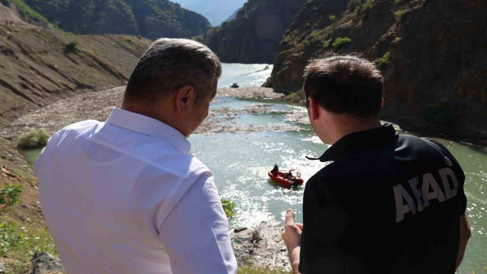 Artvin&rsquo;de kayıp babayı arama &ccedil;alışmaları 16&rsquo;ıncı g&uuml;n&uuml;nde s&uuml;r&uuml;yor
