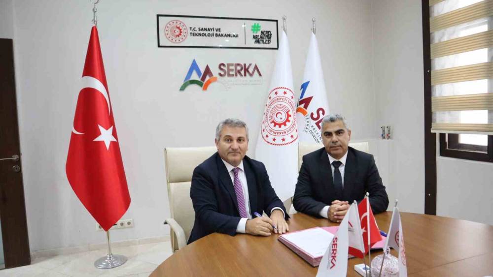 Ardahan s&uuml;t sekt&ouml;r&uuml;nde gıda g&uuml;venliği kapasitesi g&uuml;&ccedil;leniyor
