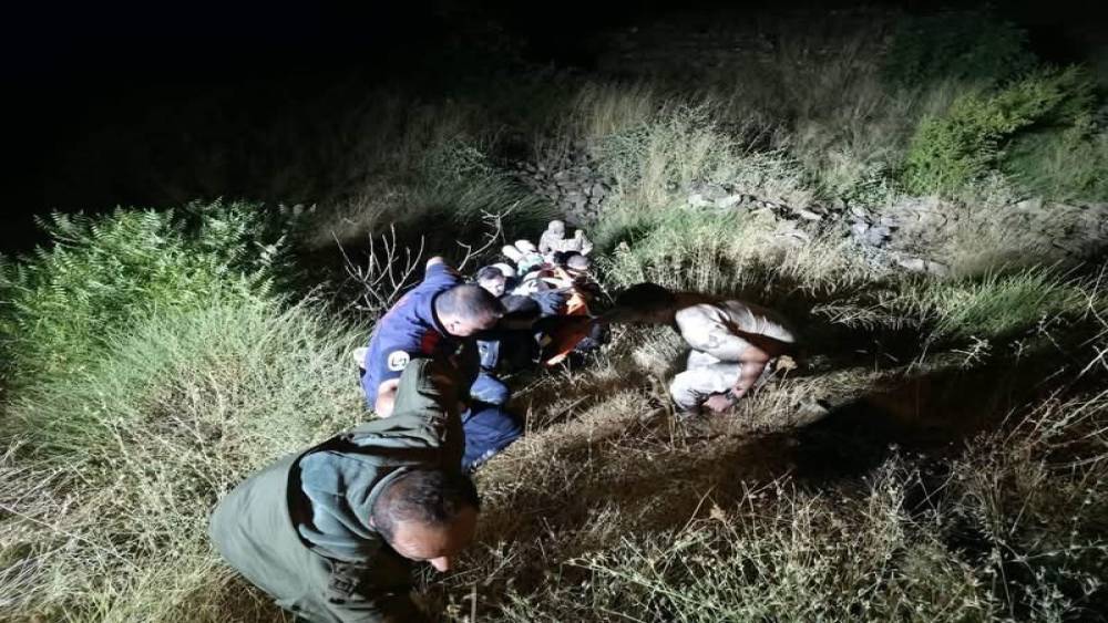 Hassa&rsquo;da yama&ccedil;tan d&uuml;şen vatandaş kurtarıldı
