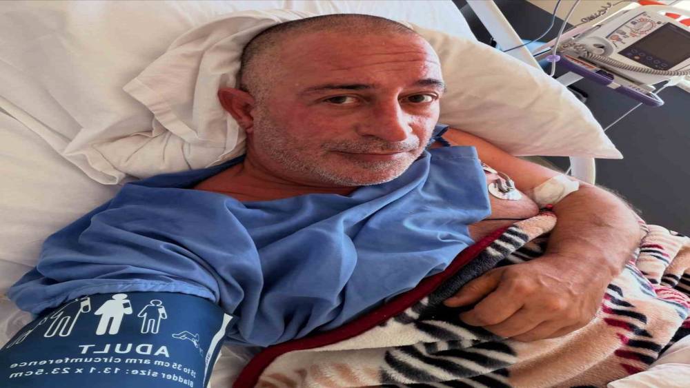 Kalp krizi ge&ccedil;iren Cem Yılmaz&rsquo;dan iyiyim mesajı
