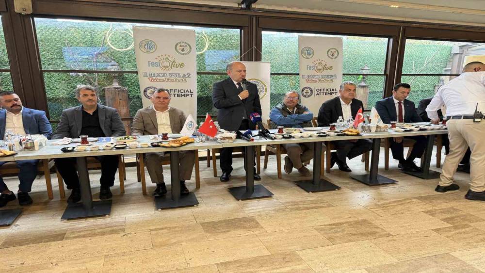 Edremit 13 bin kişiyle Guinness Rekoru&rsquo;na hazırlanıyor
