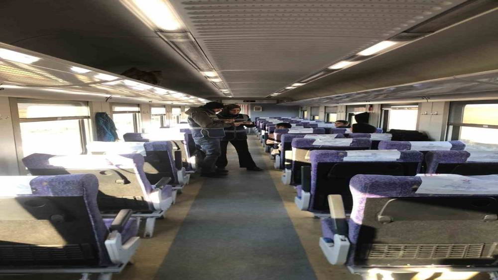 Yerk&ouml;y&rsquo;den ge&ccedil;en G&uuml;ney Ekspres treninde polis denetimi
