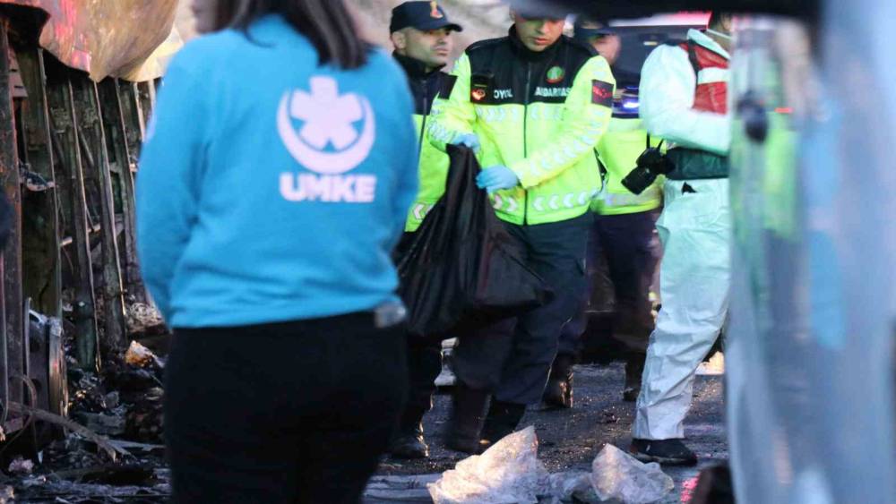 Denizli&rsquo;deki otob&uuml;s kazasında &ouml;lenlerin kimlikleri belli oldu
