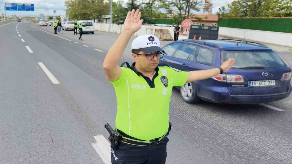 Aksaray&rsquo;da bayram tatilinin son g&uuml;n&uuml;nde yoğun denetim
