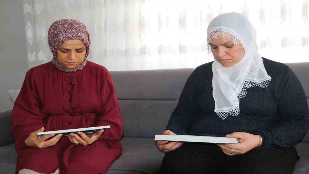 İki kişinin &ouml;l&uuml;m&uuml;ne neden olan şof&ouml;re ev hapsi verildi, aile karara tepki g&ouml;sterdi
