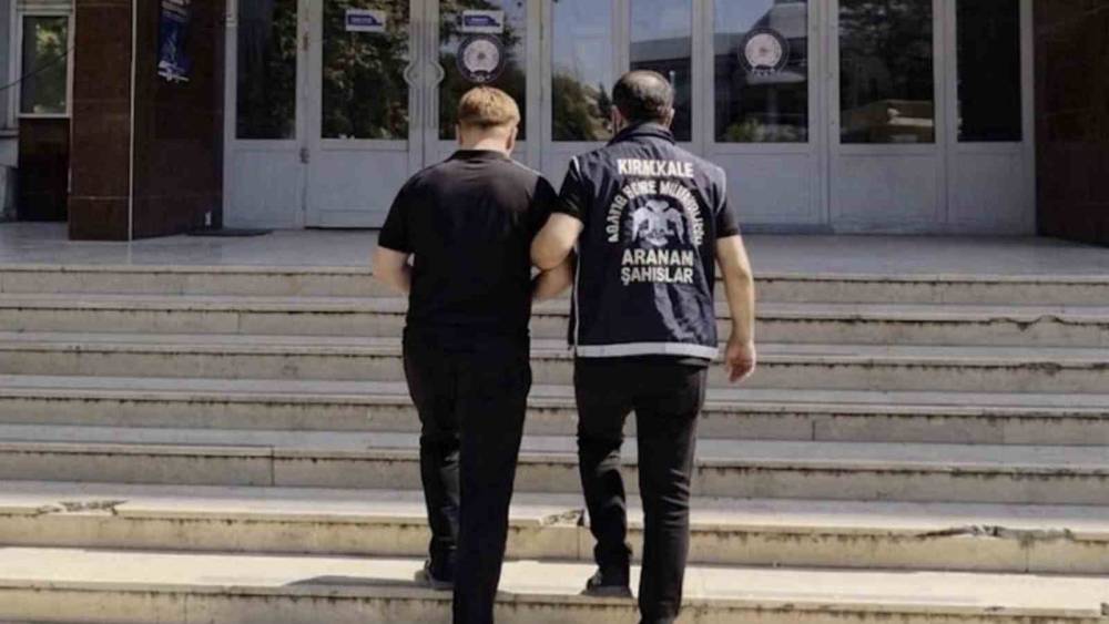 Kırıkkale&rsquo;de hırsızlık su&ccedil;larından aranan 2 h&uuml;k&uuml;ml&uuml; yakalandı
