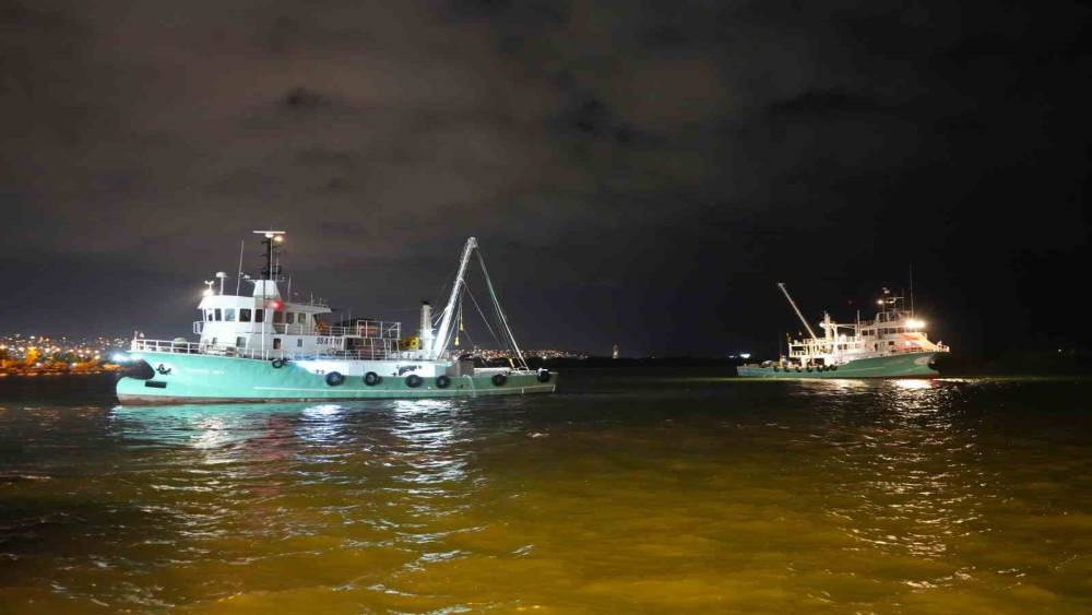 Karadenizli balık&ccedil;ılar yeni sezona horon ve dualarla &lsquo;Vira Bismillah&rsquo; dedi
