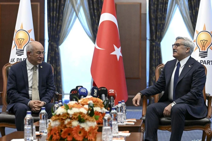 CHP, AK Parti&rsquo;ye Kurban Bayramı ziyaretinde bulundu