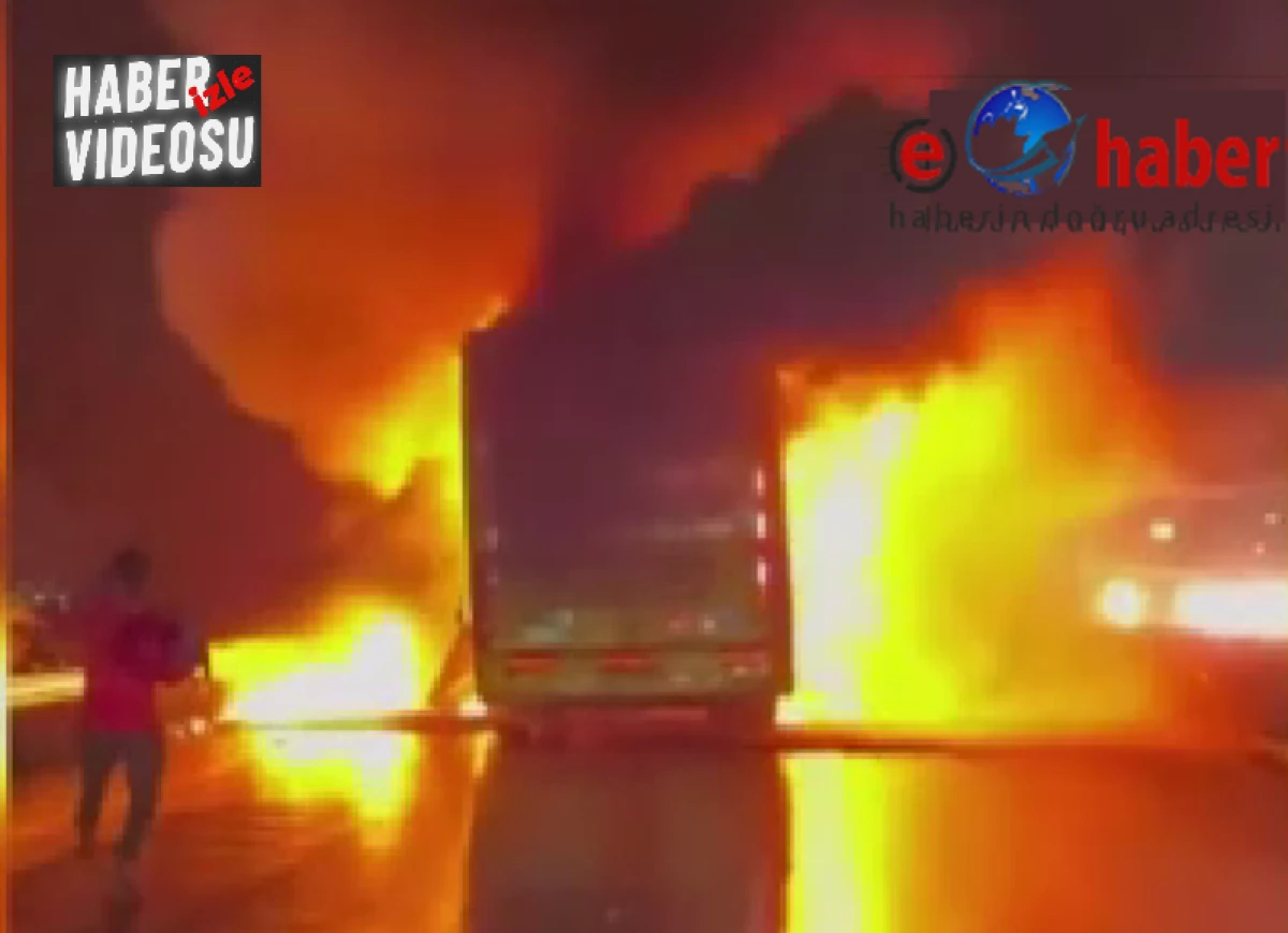 Hindistan'da motosiklet yolcu otobüsüne çarptı: 25 ölü