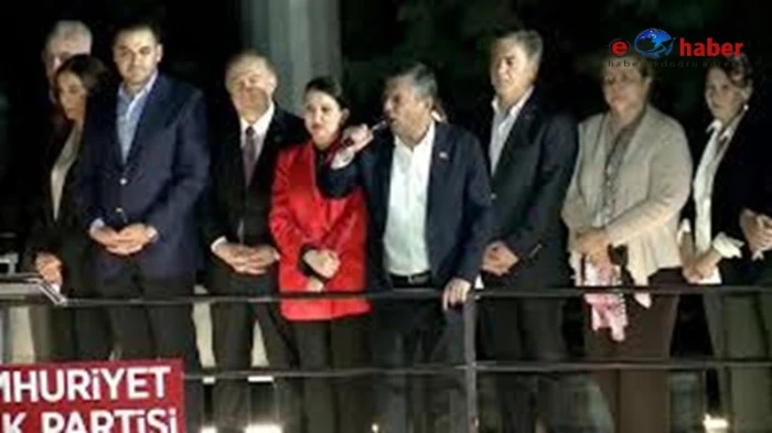&Ouml;zg&uuml;r &Ouml;zel: "Cumhuriyet Halk Partililer karar verene kadar hi&ccedil;bir yere gitmiyorum"