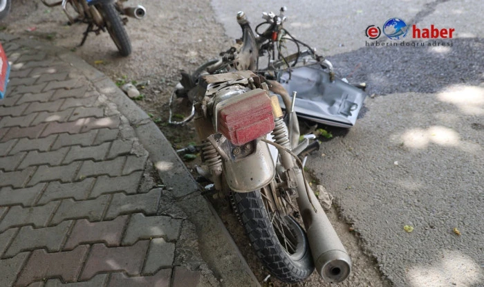 Şampiyonluk Kutlaması Sonrası Otomobil Motosiklet ile &Ccedil;arpıştı.Bir Kişi Hayatını Kaybetti