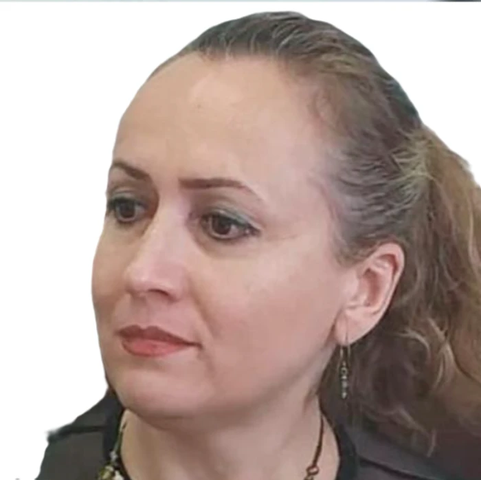 Sadegül Alver(ESAV Kadın Kolları Başkanı )