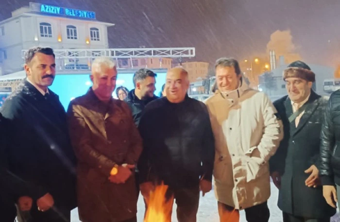 “Aziziye’de Gazeteciler Günü Kar Altında Coşkuyla Kutlandı”