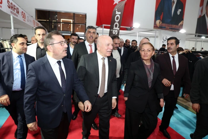 Erzurum’da Ekonomiye Can, Esnafa Güç, Vatandaşa Bereket: Alışveriş Festivali Kapılarını Açtı!