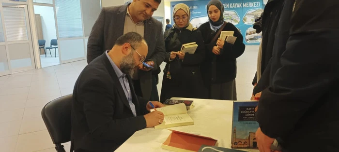 &ldquo;Kud&uuml;s&rsquo;ten Kaşgar&rsquo;a Eğitim Seminerleri Erzurum&rsquo;da Yapıldı&rdquo;