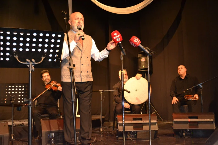 Halil Necipoğlu Erzurum&rsquo;da Muhteşem Bir Konserle G&ouml;n&uuml;lleri Mest Etti